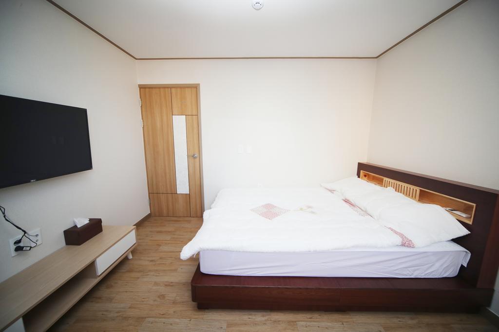 Seongsan Star Pension Seogwipo Extérieur photo