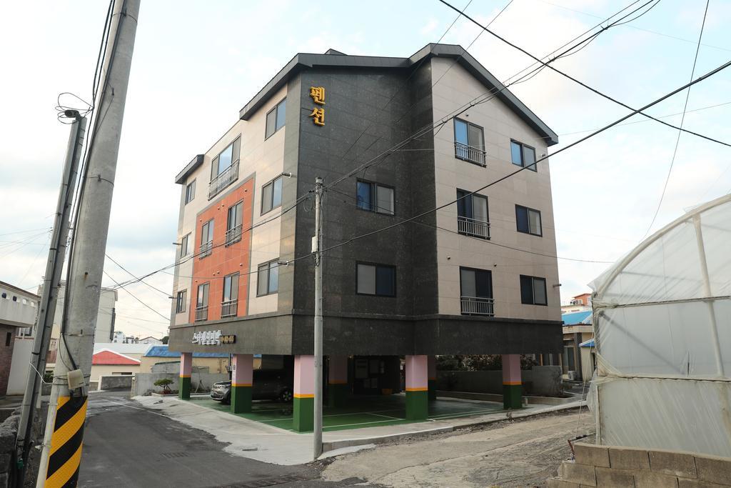 Seongsan Star Pension Seogwipo Extérieur photo